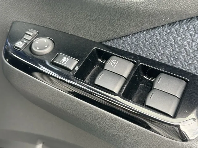 eKクロス(三菱)G中古車 12