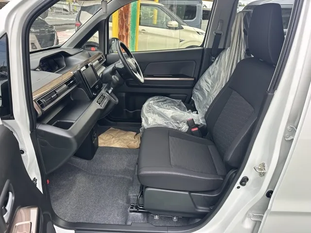 ワゴンR(スズキ)ハイブリッド ZX届出済未使用車 3