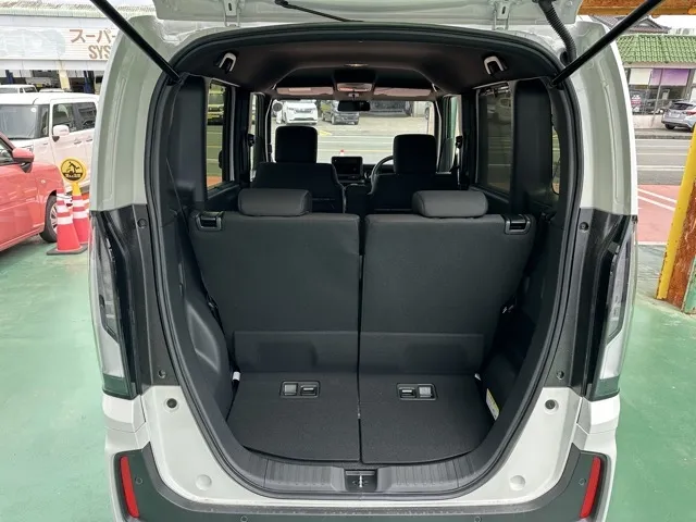 N-BOX(ホンダ)N-BOXカスタム 両側PSD届出済未使用車 10