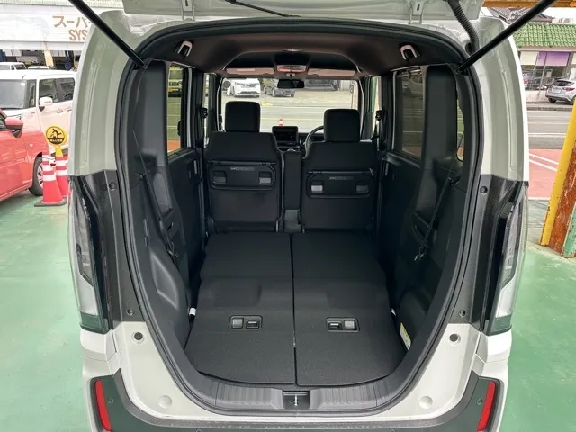 N-BOX(ホンダ)N-BOXカスタム 両側PSD届出済未使用車 11