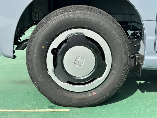 N-VAN(ホンダ)FUNターボ届出済未使用車 13