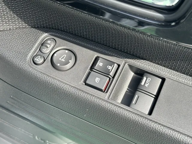 N-VAN(ホンダ)FUNターボ届出済未使用車 14