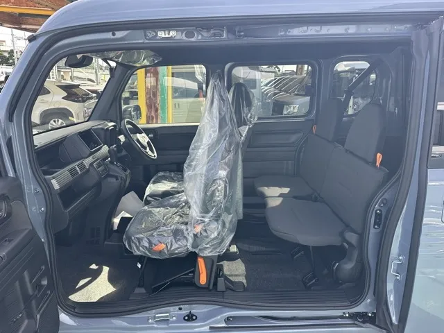N-VAN(ホンダ)FUNターボ届出済未使用車 4