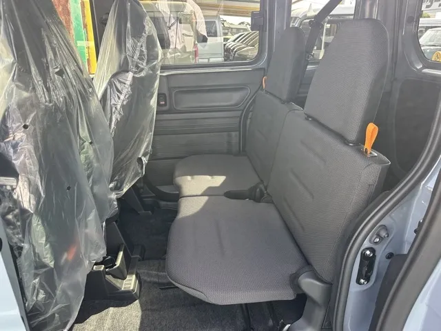 N-VAN(ホンダ)FUNターボ届出済未使用車 5