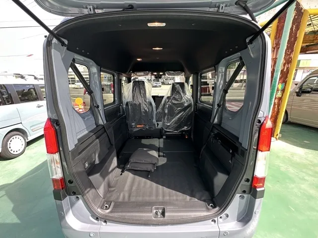 N-VAN(ホンダ)FUNターボ届出済未使用車 11