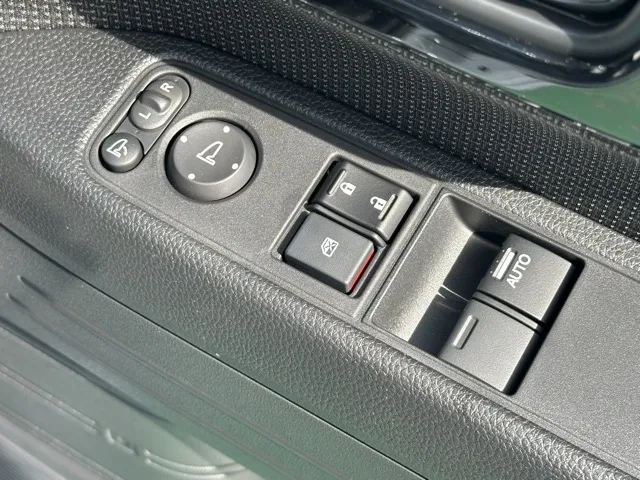 N-VAN(ホンダ)FUNターボ届出済未使用車 14