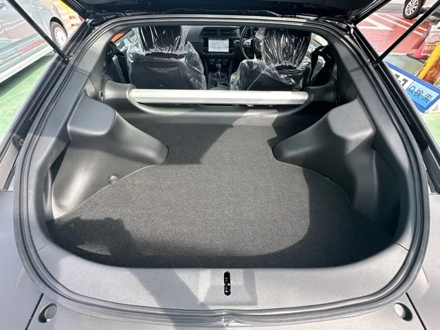 フェアレディZ(ニッサン)ベースグレード 6MT登録済未使用車 6