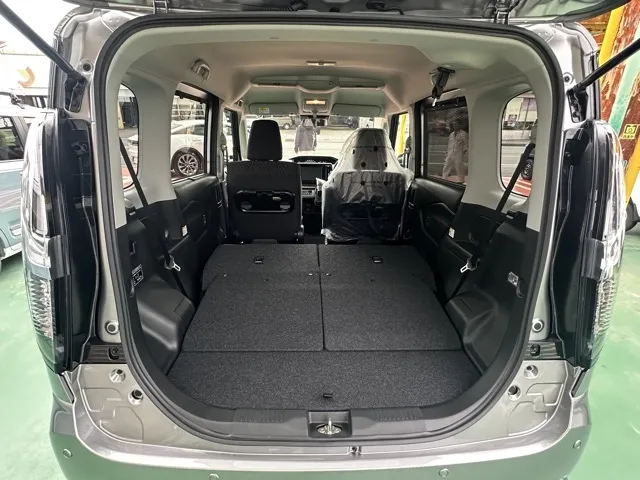 ソリオ(スズキ)ハイブリッドMV登録済未使用車 11