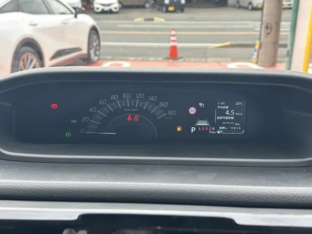 ソリオ(スズキ)ハイブリッドMV登録済未使用車 27