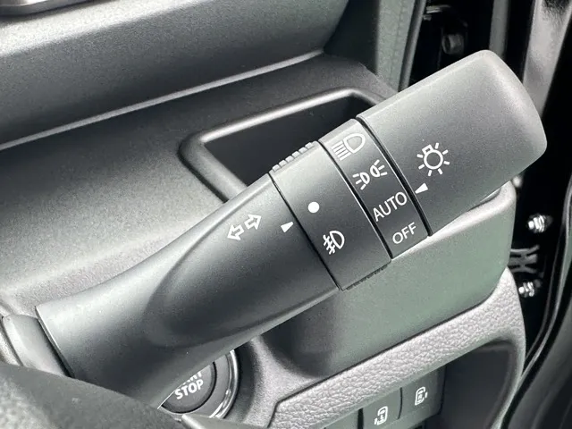 ソリオ(スズキ)ハイブリッドMV登録済未使用車 18