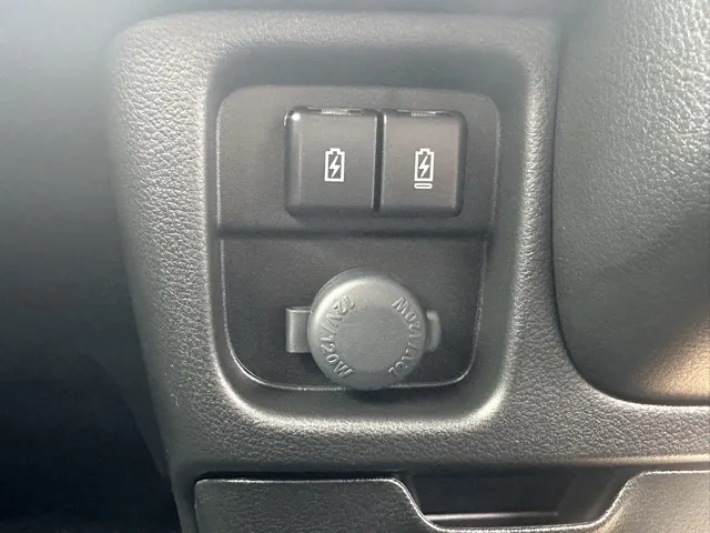 ソリオ(スズキ)ハイブリッドMV登録済未使用車 23