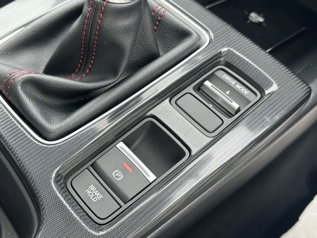 シビック(ホンダ)RS 6MT登録済未使用車 17