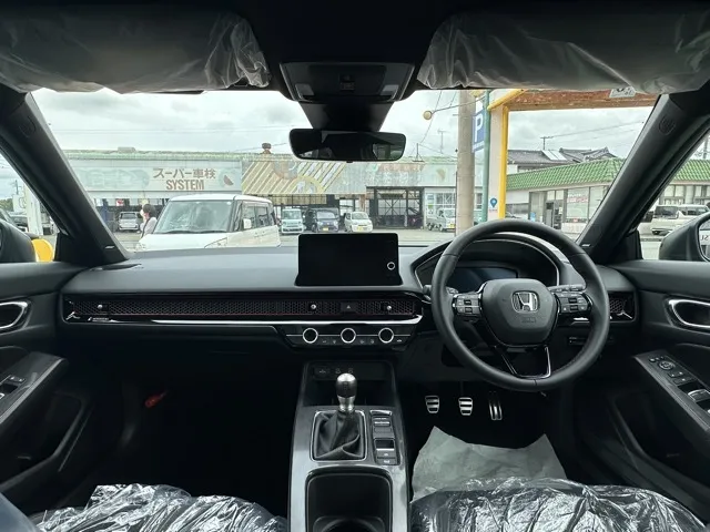 シビック(ホンダ)RS 6MT登録済未使用車 5