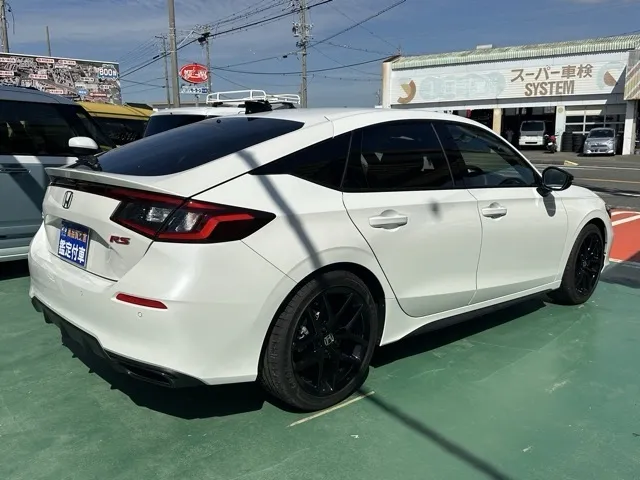 シビック(ホンダ)RS 6MT登録済未使用車 9