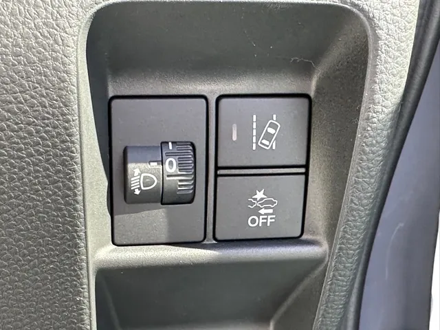 N-VAN(ホンダ)FUN 届出済未使用車 15