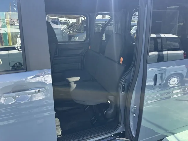 N-VAN(ホンダ)FUN 届出済未使用車 4