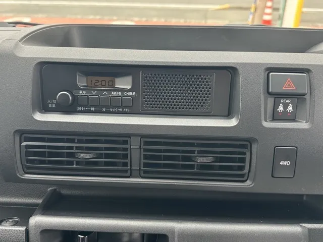 ハイゼット(ダイハツ)デラックス 4WD MT届出済未使用車 16