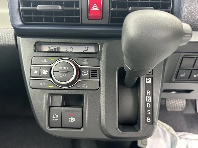 タント(ダイハツ)X届出済未使用車 21