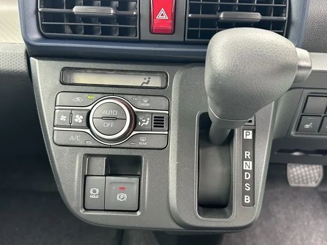 タント(ダイハツ)X届出済未使用車 21