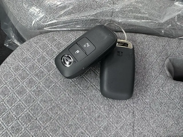 タント(ダイハツ)X届出済未使用車 28
