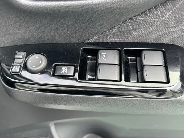 eKクロス(三菱)ＥＶ G中古車 13