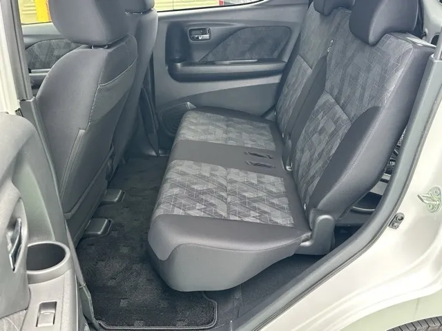 eKクロス(三菱)ＥＶ G中古車 4