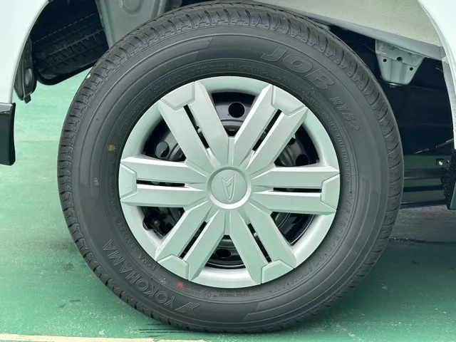 アトレー(ダイハツ)RS 9インチDオーディオ届出済未使用車 13