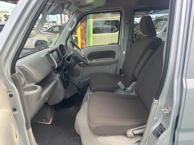 エブリイ(スズキ)NV１００クリッパーGX AT中古車 3