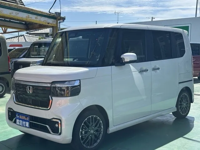 N-BOX(ホンダ)N-BOXカスタムターボ届出済未使用車 1