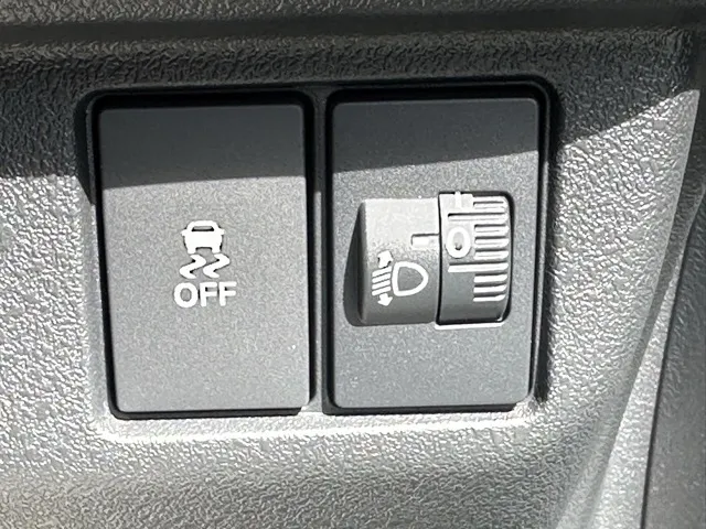 N-BOX(ホンダ)N-BOXカスタムターボ届出済未使用車 15