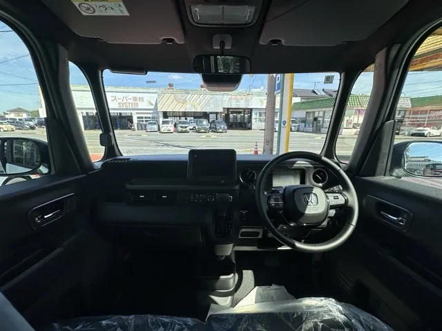 N-BOX(ホンダ)N-BOXカスタムターボ届出済未使用車 5
