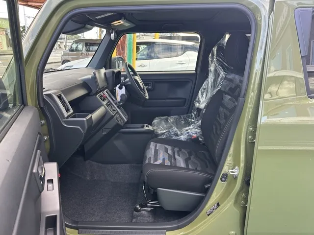 タフト(ダイハツ)Gターボ  ダーククロムベンチャー届出済未使用車 3