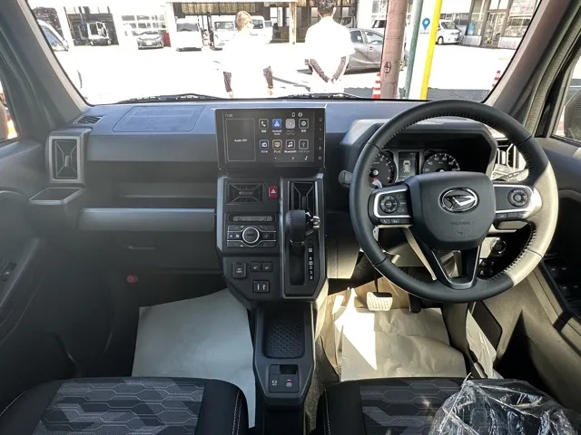 タフト(ダイハツ)Gターボ  ダーククロムベンチャー届出済未使用車 5