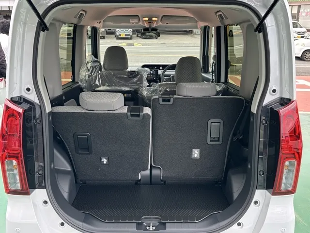 タント(ダイハツ)Xリミテッド ９インチDオーディオ届出済未使用車 10