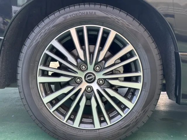 エルグランド(ニッサン)350ハイウェイスター 8人ディーラ-試乗車 20