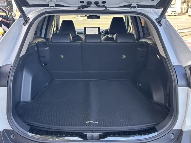 ＲＡＶ４(トヨタ)ハイブリッドG 4WD パノラマルーフ中古車 11