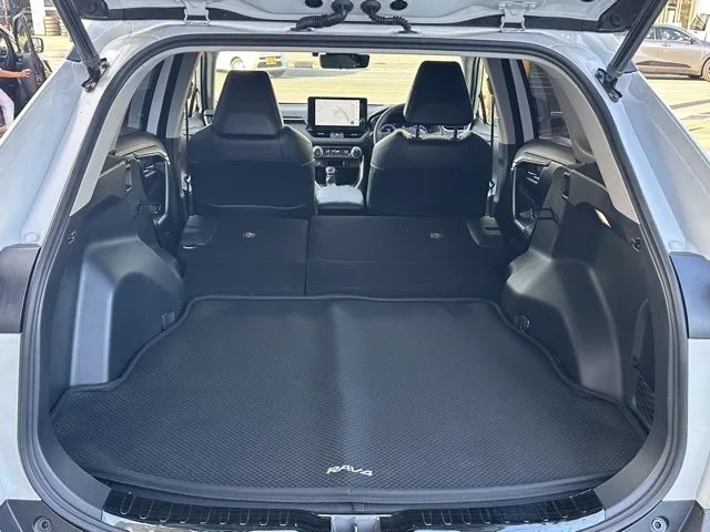 ＲＡＶ４(トヨタ)ハイブリッドG 4WD パノラマルーフ中古車 12