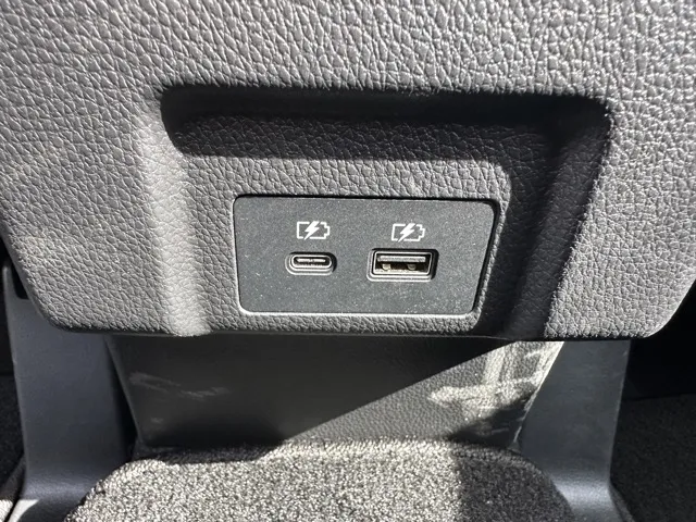 エクリプスクロス(三菱)GレンタＵＰ 5