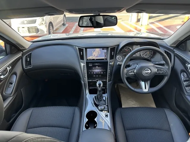スカイライン(ニッサン)GTディーラ-試乗車 5