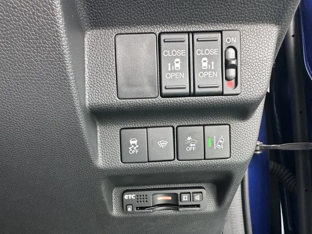 フリード(ホンダ)Gホンダセンシング SPKG CPKG中古車 15