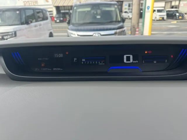 フリード(ホンダ)Gホンダセンシング SPKG CPKG中古車 27