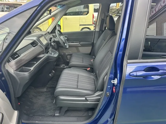 フリード(ホンダ)Gホンダセンシング SPKG CPKG中古車 3