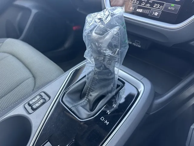 クロストレック(スバル)リミテッド 4WDディーラ-試乗車 18