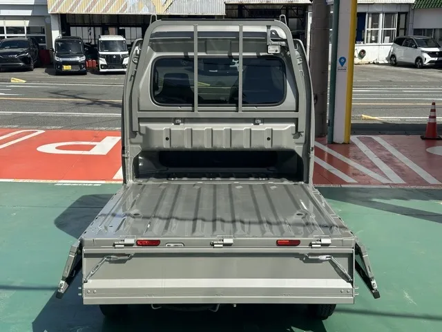 キャリートラック(スズキ)スーパーキャリイＸ ＡＴ届出済未使用車 8