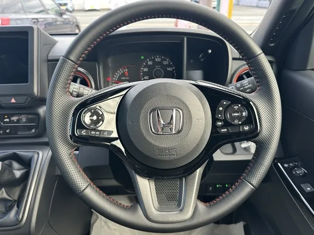 N-ONE(ホンダ)ＲＳ ６ＭＴ届出済未使用車 6