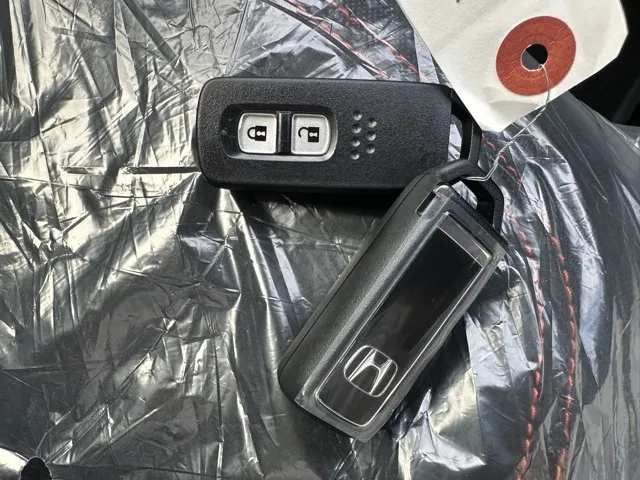 N-ONE(ホンダ)ＲＳ ６ＭＴ届出済未使用車 16