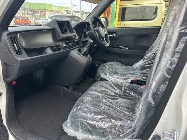 N-ONE(ホンダ)ＲＳ ６ＭＴ届出済未使用車 3