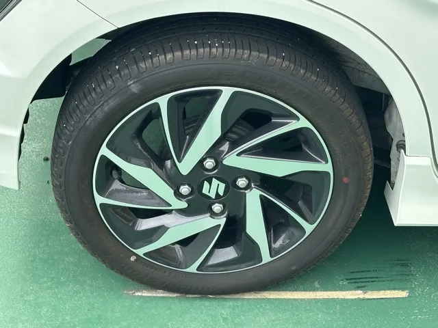 ワゴンR(スズキ)ハイブリッド ZT中古車 10
