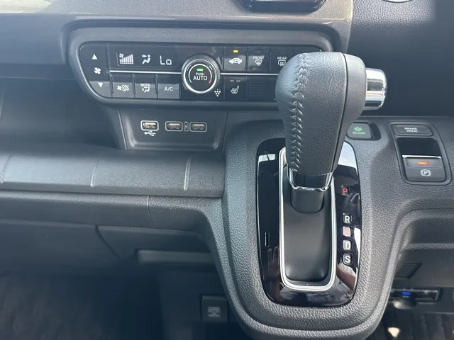 N-WGN(ホンダ)カスタムLターボ ホンダセンシング中古車 16