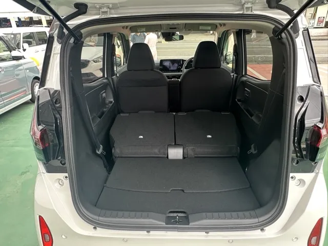 サクラ(ニッサン)G中古車 7